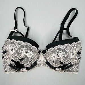 VICTORIAS SECRET DEMI BRA BLACK AND WHITE LACE,